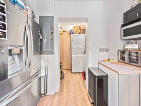 1910 NW 47th St, Miami FL 33142