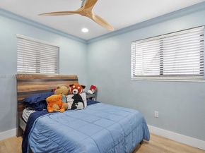 7810 NW 174th Ter, Hialeah FL 33015