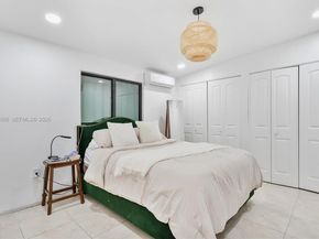 7810 NW 174th Ter, Hialeah FL 33015