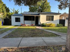 2261 SW 26th St, Miami FL 33133