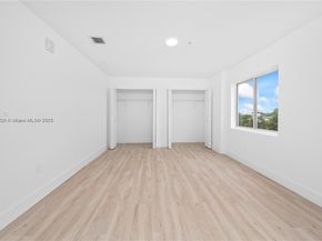 32 NW 14th Ave 102, Miami FL 33125