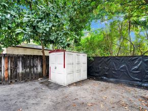 74 NW 2nd St, Homestead FL 33030