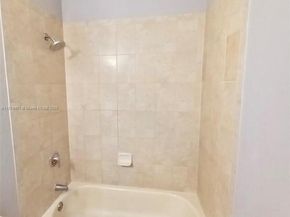 11403 NW 89th St 209, Doral FL 33178