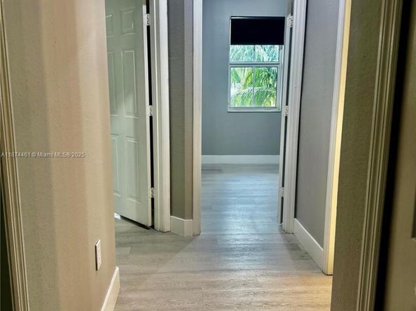 11403 NW 89th St 209, Doral FL 33178