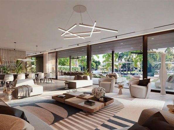 460 Holiday Dr, Hallandale Beach FL 33009