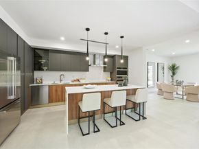 2127 SW 11th Ter, Miami FL 33135