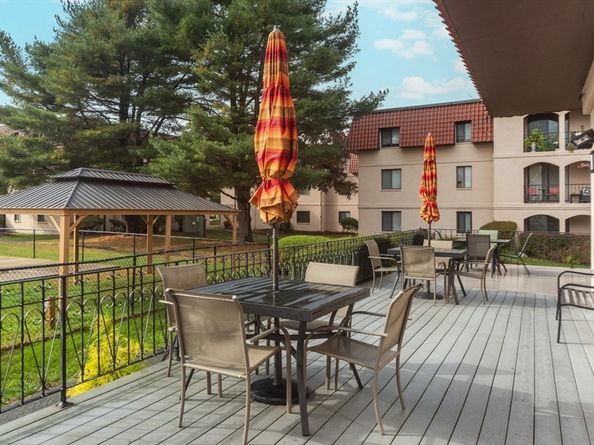 685 Oak St 37, Brockton MA 02301