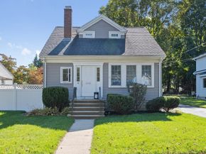 48 Cordis Street, Wakefield MA 01880