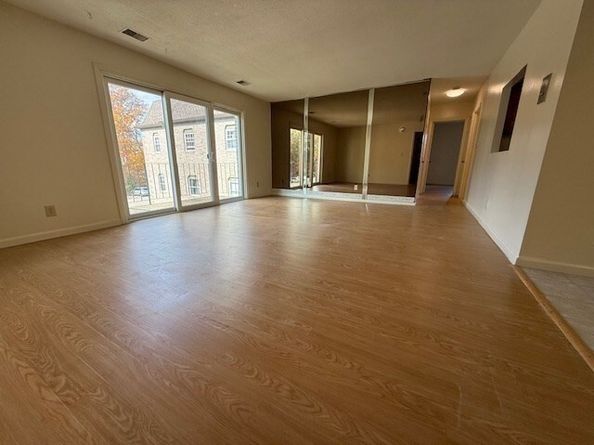 114 Oak Lane 11, Brockton MA 02301