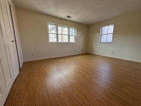 114 Oak Lane 11, Brockton MA 02301