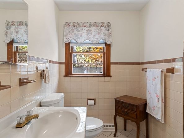 43 Maurice Street, Medford MA 02155