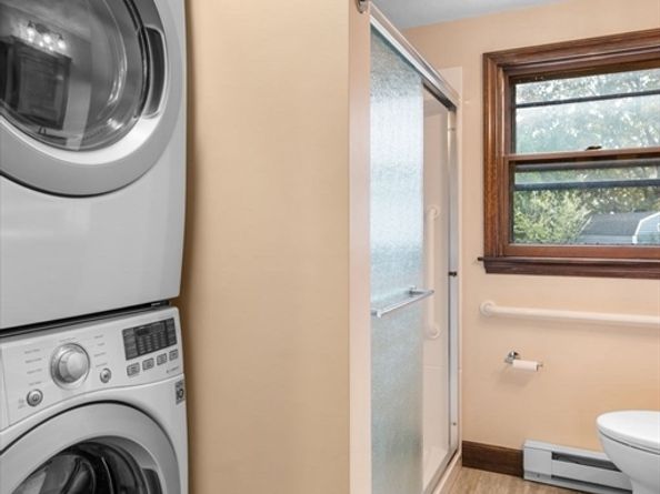 60 Pond St, Milton MA 02186