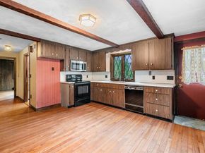 60 Pond St, Milton MA 02186