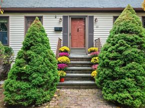 60 Pond St, Milton MA 02186