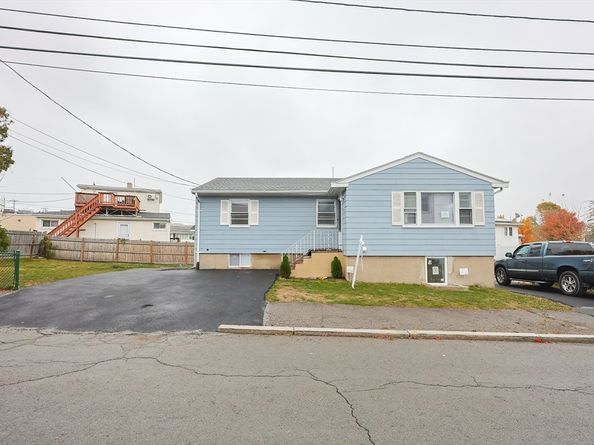 16 Hawes St, Revere MA 02151