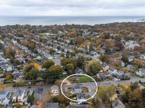 25 Tedesco St, Marblehead MA 01945