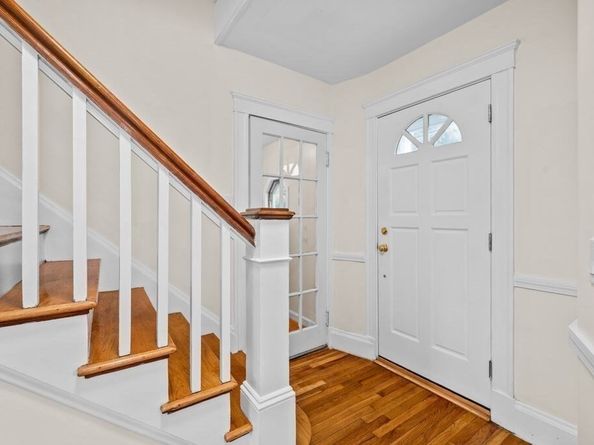 25 Tedesco St, Marblehead MA 01945