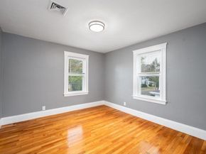 25 Tedesco St, Marblehead MA 01945