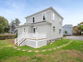 25 Tedesco St, Marblehead MA 01945