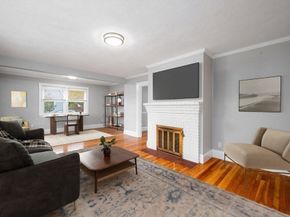 25 Tedesco St, Marblehead MA 01945