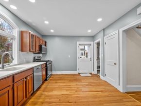 25 Tedesco St, Marblehead MA 01945