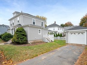 25 Tedesco St, Marblehead MA 01945