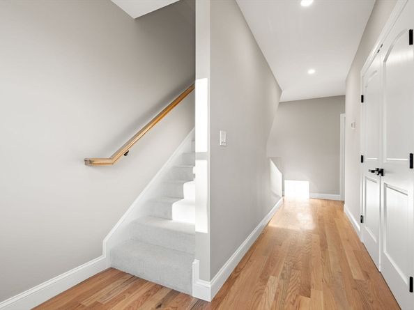 19 Vine 3, Weymouth MA 02188