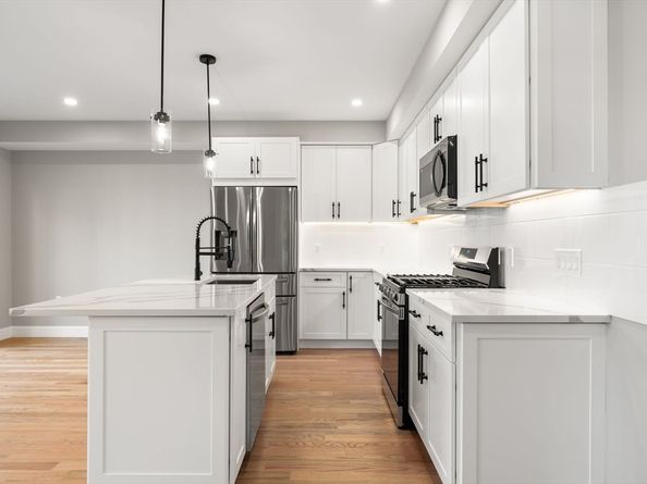 19 Vine 3, Weymouth MA 02188