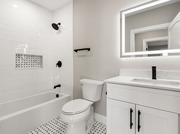 19 Vine 3, Weymouth MA 02188