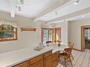 62 Maple St, West Boylston MA 01583
