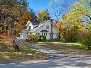 62 Maple St, West Boylston MA 01583