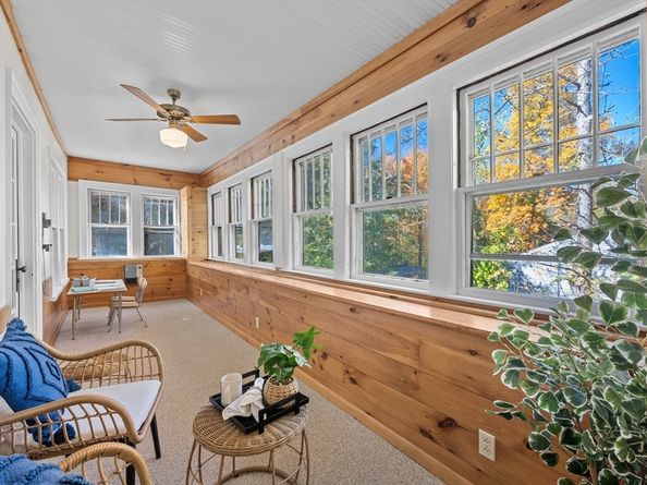 62 Maple St, West Boylston MA 01583