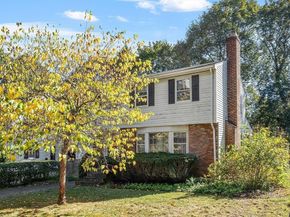 103 N Hancock St, Lexington MA 02420