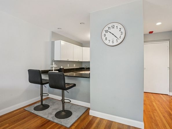 48 Coffey PH:10D, Boston MA 02122