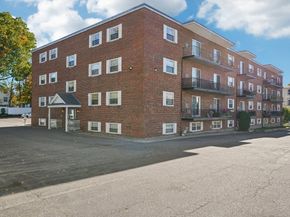 48 Coffey PH:10D, Boston MA 02122