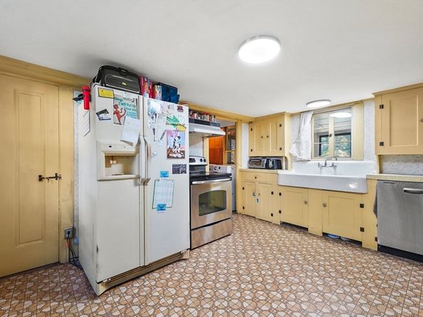 191 West Street, Leominster MA 01453