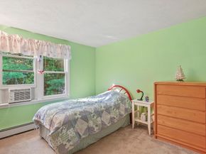 4 Jonathans Way, Upton MA 01568