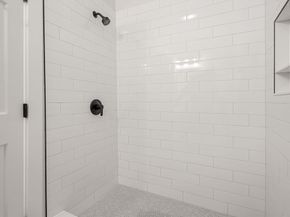 250 W Fifth St 3, Boston MA 02127