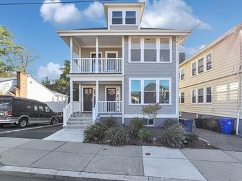 103-105 Neponset St