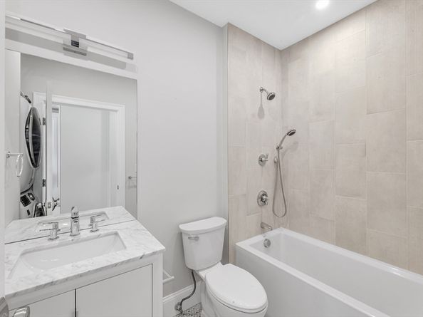 103-105 Neponset St, Boston MA 02131