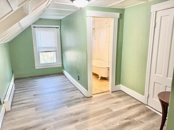38 Mount Pleasant St, North Brookfield MA 01535