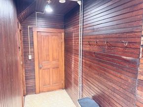 38 Mount Pleasant St, North Brookfield MA 01535