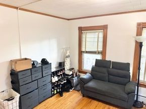 38 Mount Pleasant St, North Brookfield MA 01535