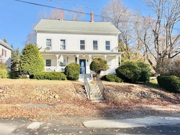 38 Mount Pleasant St, North Brookfield MA 01535