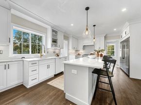 16 Oak Street, Wellesley MA 02482