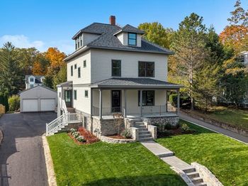 16 Oak Street