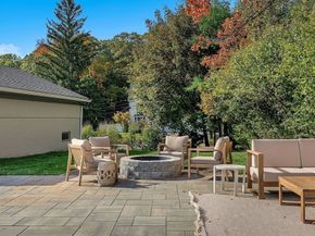 16 Oak Street, Wellesley MA 02482