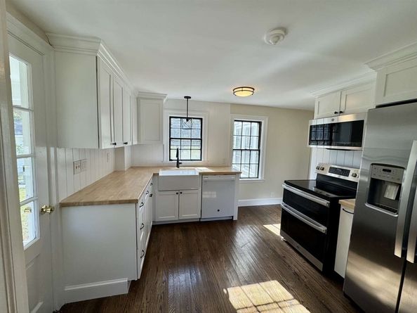 34 Farrar, Lincoln MA 01773