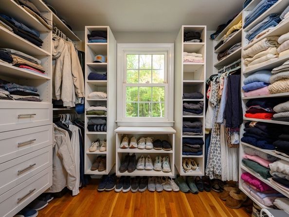 99 Doane St, Cohasset MA 02025