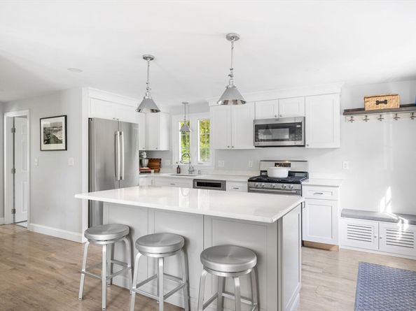 99 Doane St, Cohasset MA 02025
